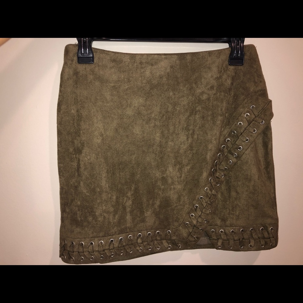 Very J velvet skirt